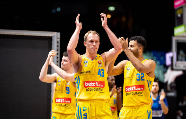 验丰富的防 验丰富的防