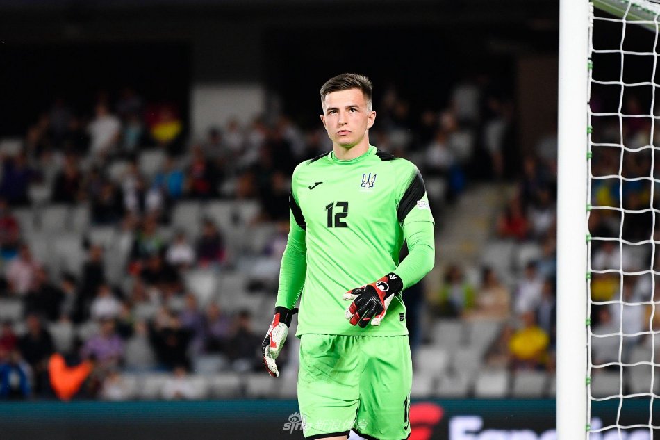 充满了悬念 充满了悬念