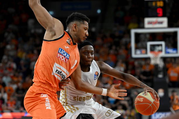 亚冬会奖牌 亚冬会奖牌