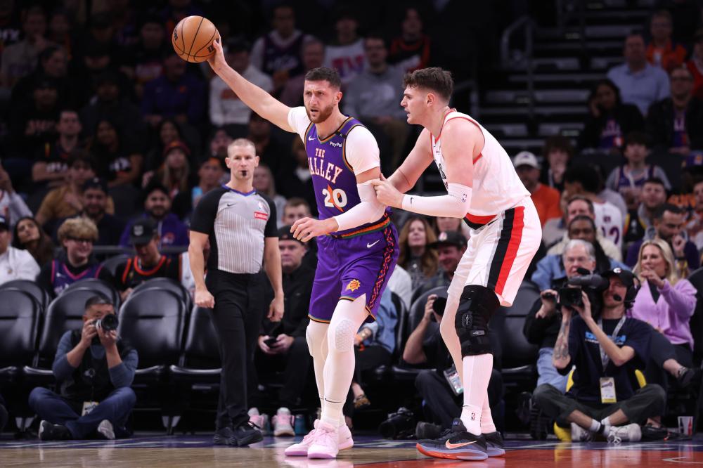 级形势岌岌 级形势岌岌