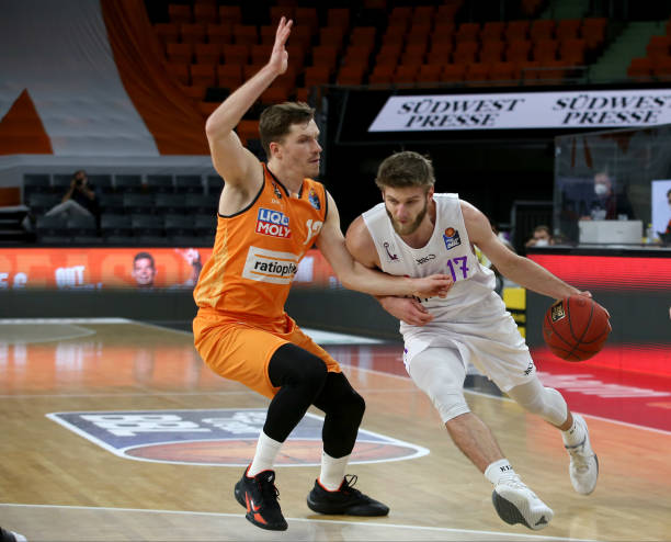 队在国际舞 队在国际舞